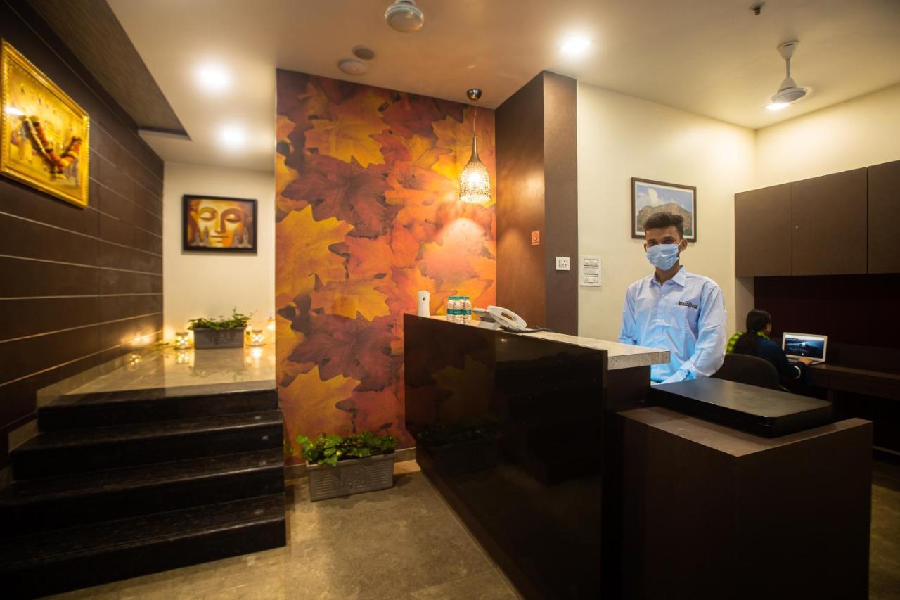 Hotel Singh'S By Wb Inn, Vashi, Nova Bombaim Exterior foto